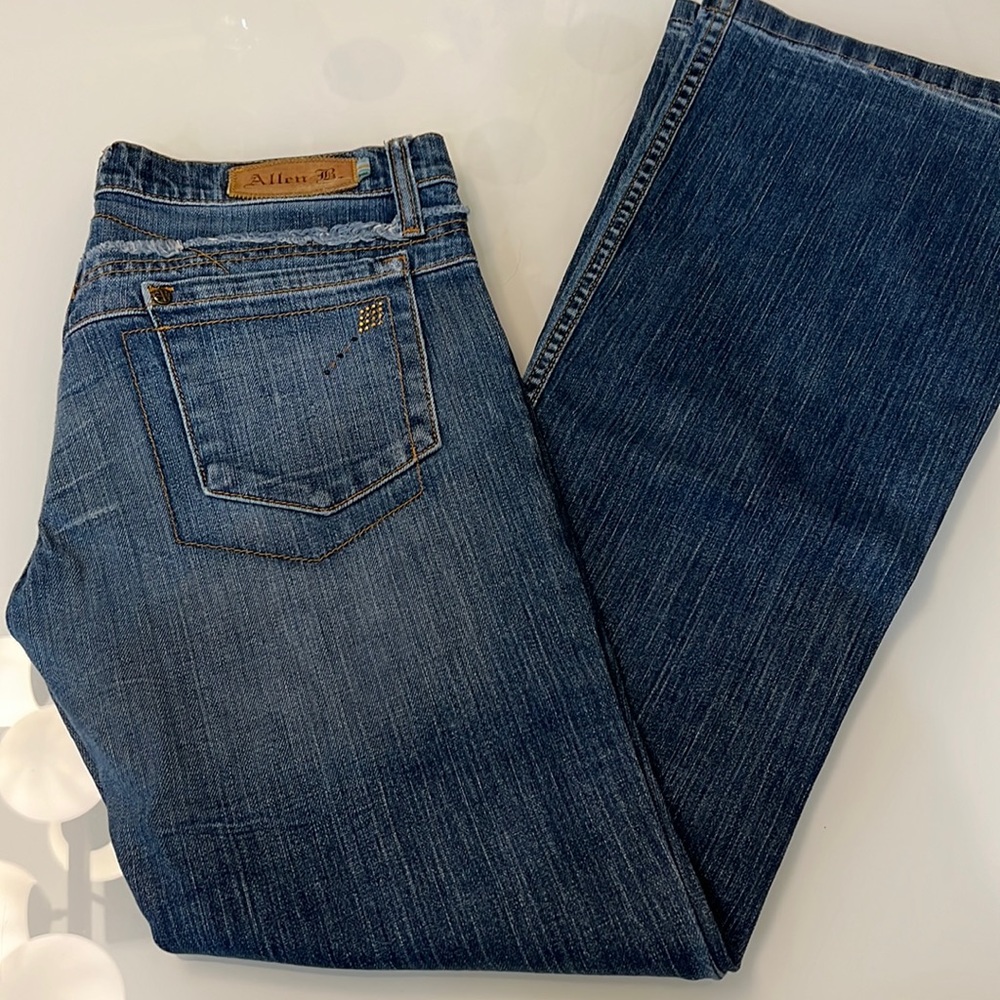 Allen B Rhinestone Flair Leg Low Rise Jeans Size 28